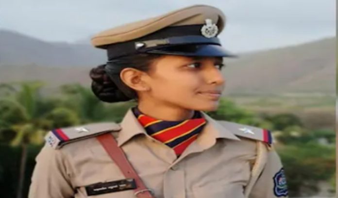 women police officer
