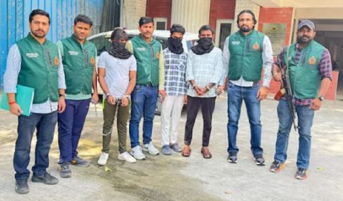 isis terrorist arrested