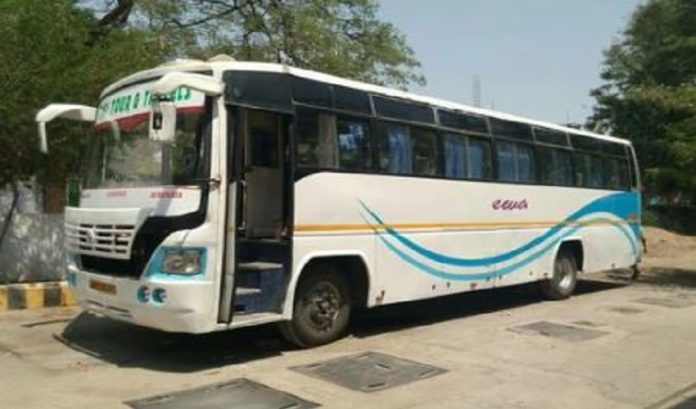 tourist bus