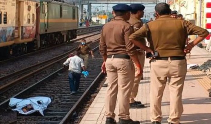 mirzapur train accident